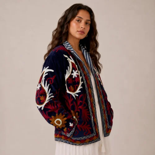 Lakshmi Jacket. Color azul rey y rojo