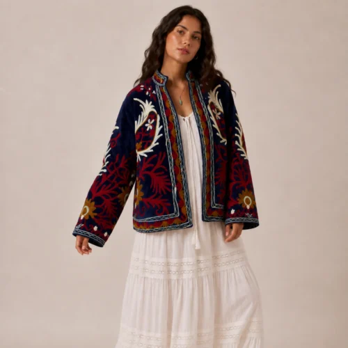 Lakshmi Jacket. Color azul rey y rojo