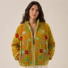Lakshmi Jacket. Color mostaza con flores