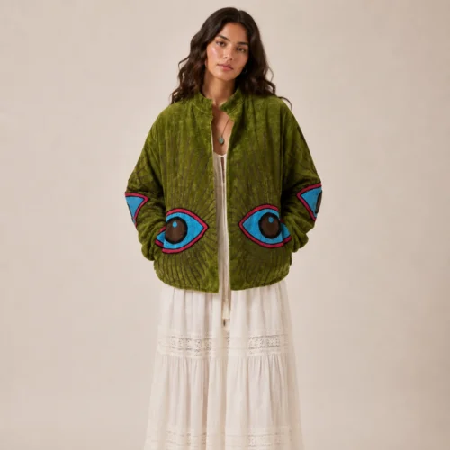 Lakshmi Jacket. Color verde manzana con ojo protector